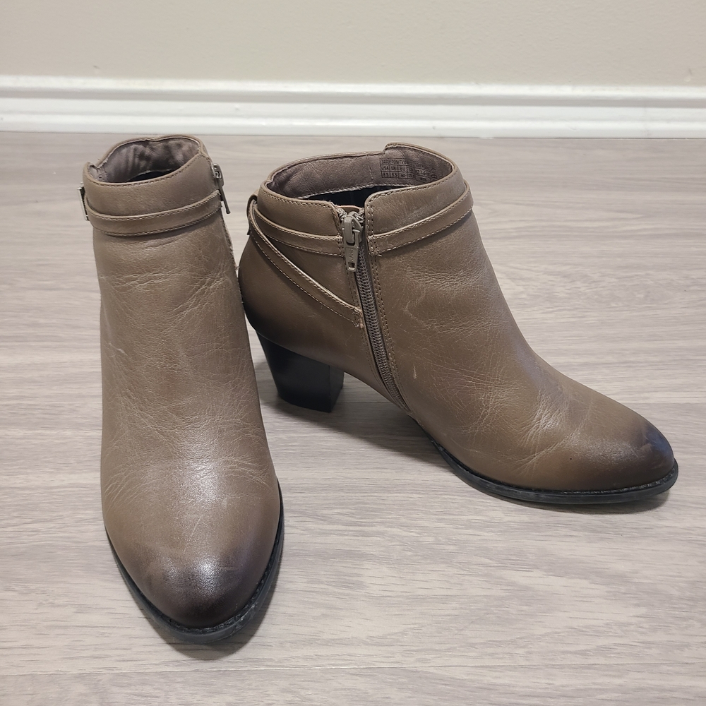Vionic Womens 8.5 Gray Ombre Ankle Bootie Heel W/ Zipper